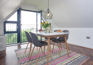 Pochin House Apartment Penthouse