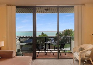 Portside Unit 12 1 Donald Street