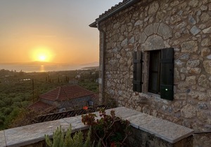 PositiveSpace Olive Tree - A unique tower-house experience