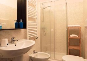 Primo Piano Guesthouse - Bari Policlinico