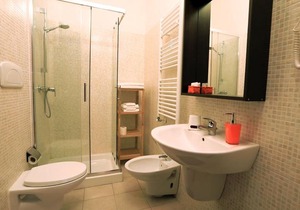 Primo Piano Guesthouse - Bari Policlinico