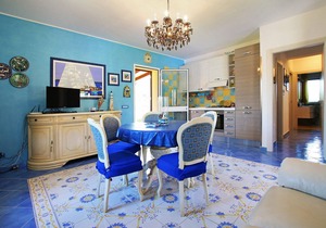Private pool, large Garden, Terrace, Air conditioning, Wi-Fi, near the Sea.