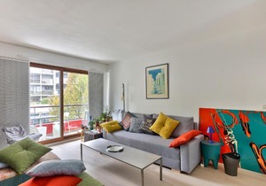 Renovated T2 near the Place d'Italie
