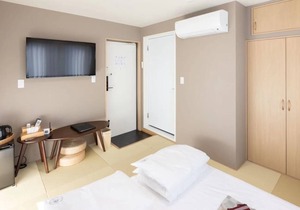 Room C maximum 2 people with veranda / Katsushika-ku Tokyo