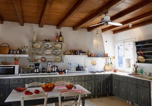 Sea view and beautiful terrace! Large house completely renovated