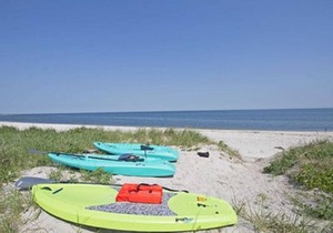 Sea view beach house North Fork Vineyards Farm Stands Your own Private Beach!