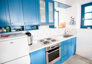 Sea view property with swimming pool ISLA summer homes