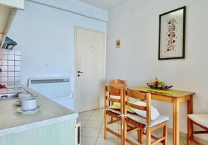 Seafront Ourania Studio No3