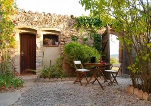 Self catering Masía Olivera for 5 people