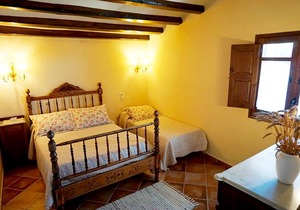 Self catering Cal Carulla for 5 people