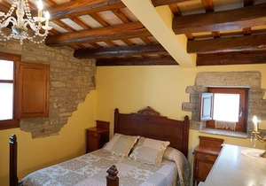 Self catering Cal Carulla for 7 people