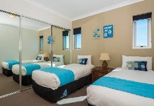 Silvershore Apartments on the Broadwater