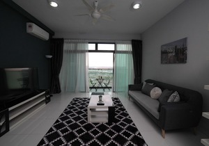 Sky Loft Premium Suites 18-07