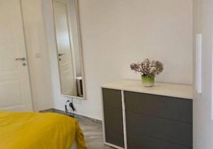 Sliema, Stylish 1 Bedroom Apartment with Parking.