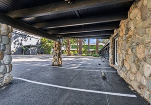 South Lake Chalet #3-New Boutique Suite-Minutes to Heavenly & Lake Tahoe