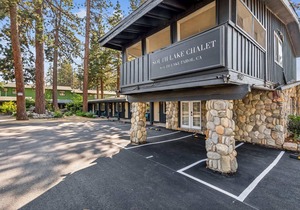 South Lake Chalet #8-New Boutique Suite-Minutes to Heavenly & Lake Tahoe