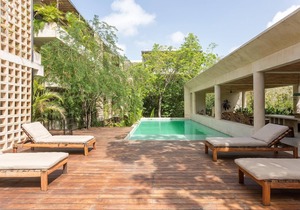 Spacious 2bd Apartment in an Upscale Neighborhood with Private Plunge Pool!