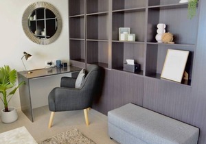 Spacious modern 1brm apartment with water views