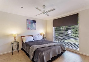 Spacious, Modern & Walk to the Beach!