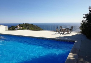 ST-4 BEGUR SA TUNA 4 PAX