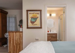 #StayinMyDistrict Sellwood The Coco Rose Retreat