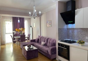 Studio Apartment by Bakuapart