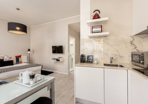 Studio with balcony in Clérigos Tower