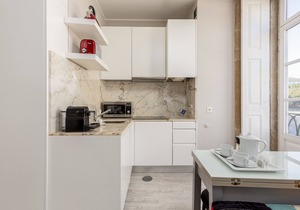 Studio with balcony in Clérigos Tower