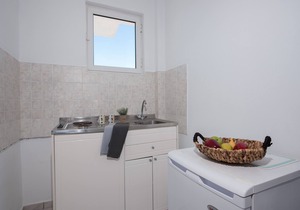Studio with Balcony - The Lofos Studios
