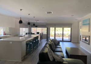 Surfside Getaway - Perfect location, just few minutes from beach
