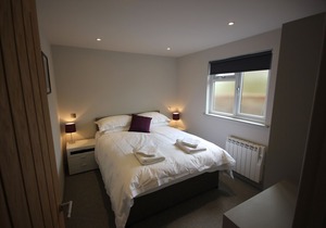 The Lodge At Flintstone Cottages Near Chichester and Goodwood Sleeps 6/8