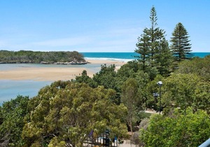 THE OUTLOOK UNIT 12 - a quiet, highly sought after area, right on Currimundi Lake