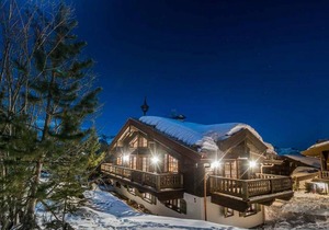 Top-Class Chalet Teola in Park Chalet Village