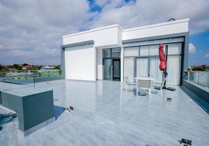 Two Bedroom Suite - Uphills Court
