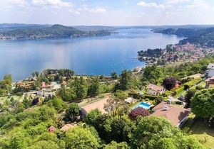 Villa Isabella - Four Bedroom Villa, Sleeps 8