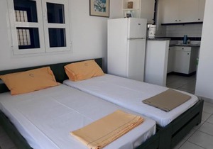 Vivlos. Maisonette with View