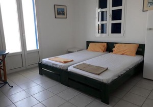 Vivlos. Maisonette with View