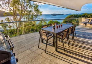 Waves 6 Four Bedroom Breathtaking Ocean Views Central Location And Buggy