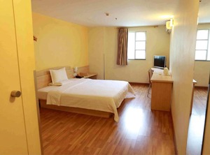 Inn Laiwu Fengcheng West Street | Laicheng District