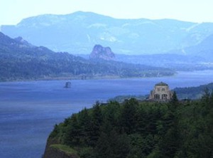 Columbia River Inn | Cascade Locks