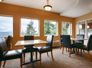 Columbia River Inn | Cascade Locks