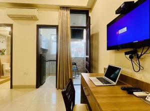 Bluo Golf Course Road Lift | Gurugram