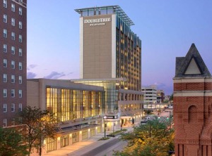 Doubletree | Cedar Rapids - Iowa City