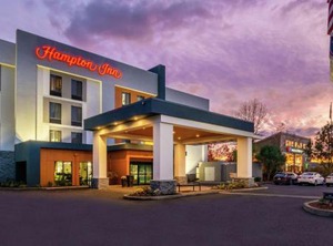 Hampton Inn Eugene | Western