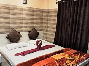 Hotel Prince B | Paltan Bazaar