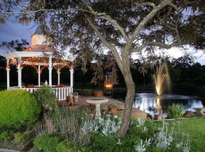 Lakeside Cottage B | Kilsyth South