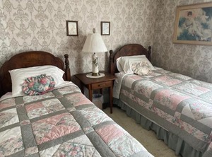 The Mcindoe Falls Inn | McIndoe Falls