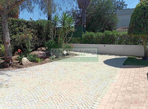 Moradia Com Piscina Privada | Guia