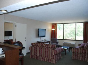 Ramada | Triangle