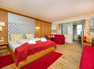 Schlosshotel | Am Feuersang